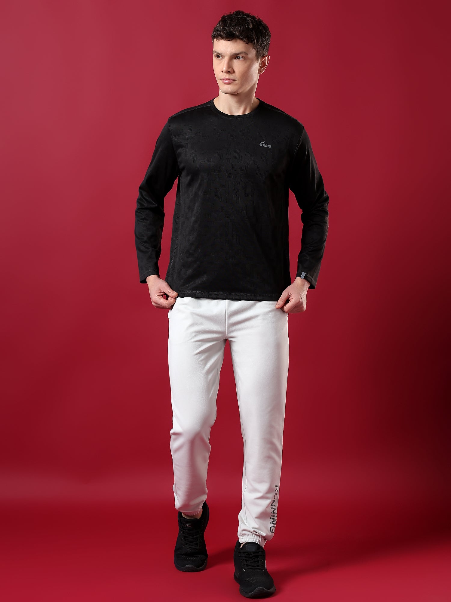 ErigoSport Black T-shirt